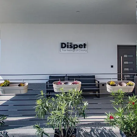 Dispet, Sea View, Heated Pool, Cinema, Wellness *