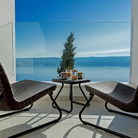 Dispet, Sea View, Heated Pool, Cinema, Wellness * Omiš