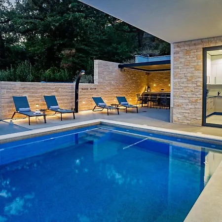 Dispet, Sea View, Heated Pool, Cinema, Wellness Villa *