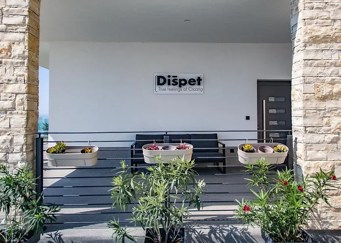 Dispet, Sea View, Heated Pool, Cinema, Wellness *