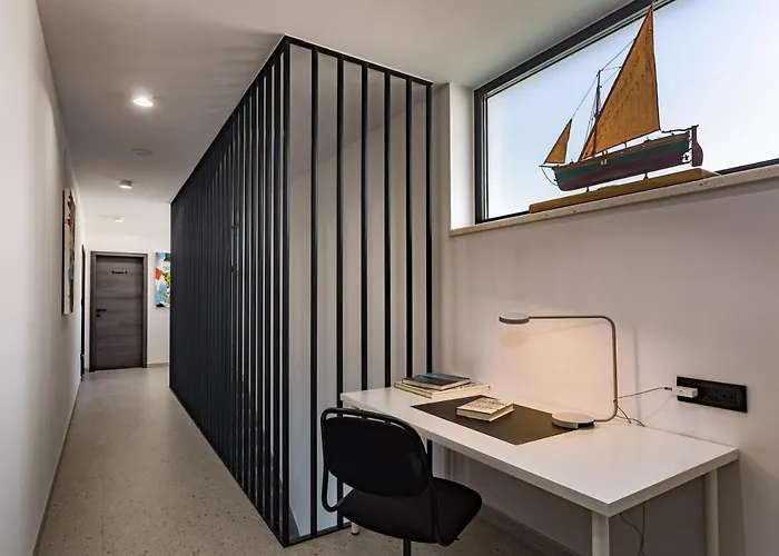 Dispet, Sea View, Heated Pool, Cinema, Wellness * Omiš