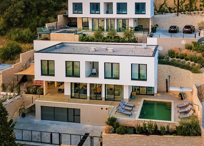 Dispet, Sea View, Heated Pool, Cinema, Wellness *